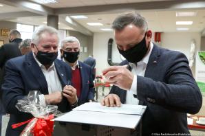 [VIDEO] Prezydent odwiedził firmę DEFRO