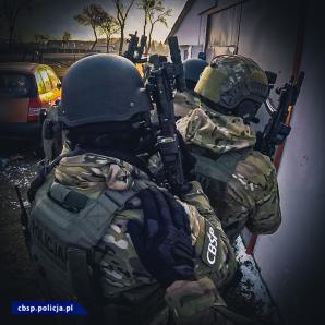 [VIDEO] CBŚP zlikwidowało fabrykę papierosów