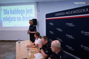 [VIDEO] JEDNOŚLADEM BEZPIECZNIE DO CELU - briefing prasowy i spotkanie z dziećmi i młodzieżą