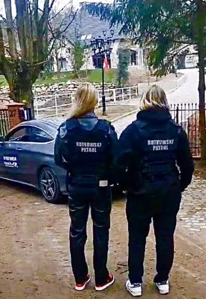[VIDEO]  SUKCES BIURA RUTKOWSKI W MNIEJ, NIŻ 24 GODZINY: BMW o wartości bez mała 1 miliona złotych wróciło błyskawicznie do prawowitego właściciela!  