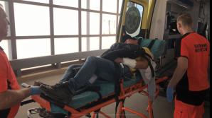[VIDEO] BIURO RUTKOWSKI: Łukasz Darmetko odnaleziony żywy! Na noszach dowieziony karetką do szpitala w Łomży