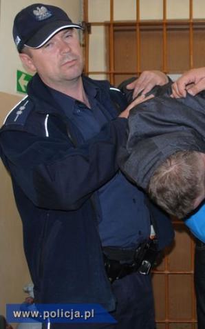 Zamordował kolegę? Ciało przysypał ziemią
