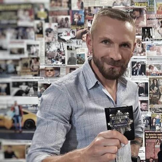 Przemek Kossakowski wcieli się w Krzysztofa Rutkowskiego