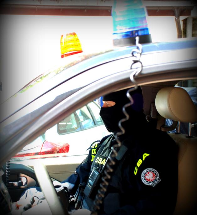 Przeszukanie w domu posła w związku z podejrzeniem korupcji